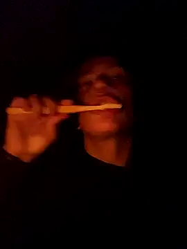 Snapshot of xmoira3x chatting on December 24, 2024, 4:00 am xmoira3x online show from December 24, 2024, 4:00 am