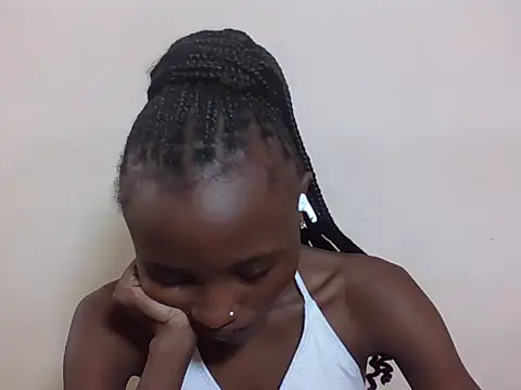 SexyNeedle22 online show from November 13, 2025, 7:40 am