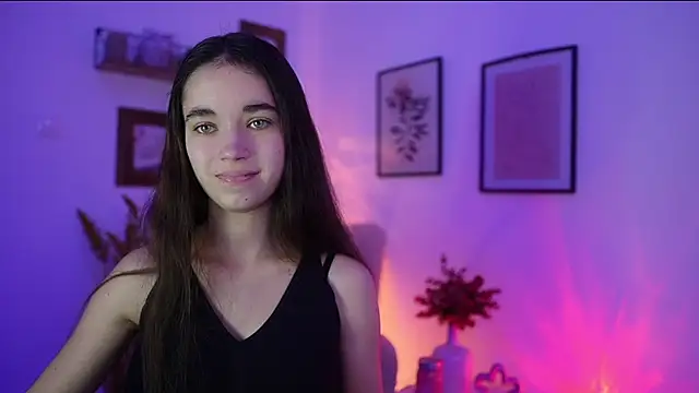 Gia Paige18 online show from November 9, 2025, 2:59 pm