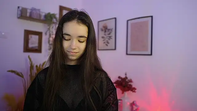 Gia Paige18 online show from January 15, 2026, 2:21 pm