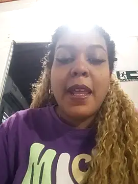 ELLA KELLY online show from February 28, 2026, 11:44 am