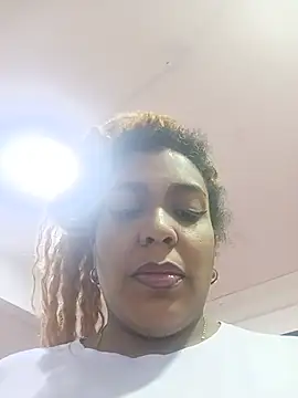Snapshot of ELLA_KELLY chatting on July 3, 2026, 11:38 am ELLA KELLY online show from July 3, 2026, 11:38 am