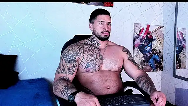 Snapshot of Cristian_Walker chatting on October 27, 2025, 12:09 pm Cristian Walker online show from October 27, 2025, 12:09 pm