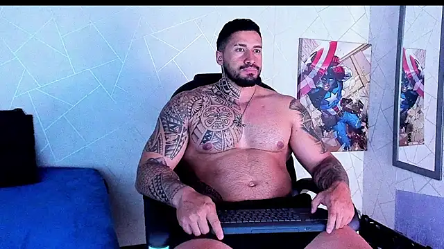 Snapshot of Cristian_Walker chatting on November 6, 2025, 11:33 am Cristian Walker online show from November 6, 2025, 11:33 am