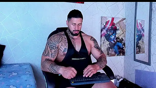 Snapshot of Cristian_Walker chatting on November 13, 2025, 12:15 pm Cristian Walker online show from November 13, 2025, 12:15 pm