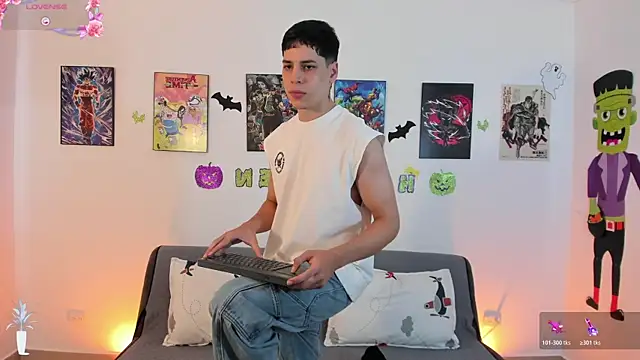 jonathanjoestar  online show from October 26, 2025, 7:42 pm