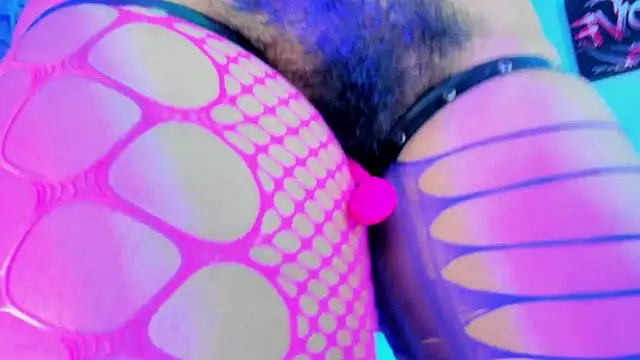 kuromi69 online show from April 4, 2026, 8:12 am