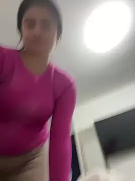 Stephania 18 online show from December 21, 2024, 8:21 pm