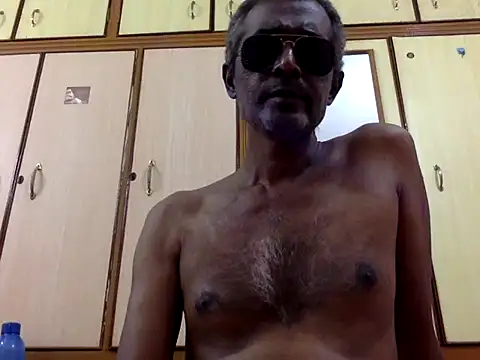 Lookin4Kinky Partner online show from November 30, 2025, 6:01 pm