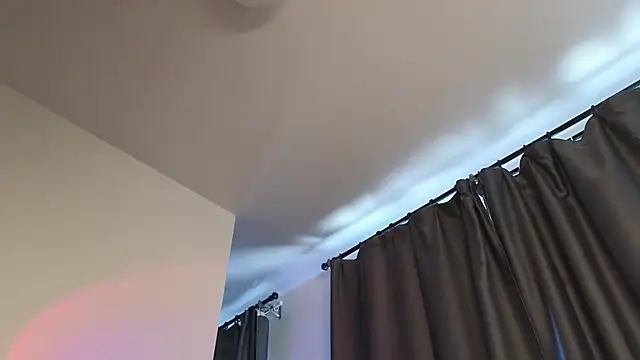  eva queen online show from March 24, 2026, 8:41 am