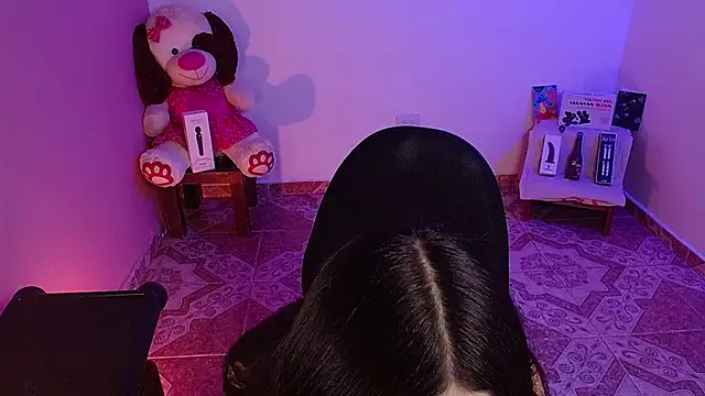 Snapshot of fluffy_peit16 chatting on December 3, 2024, 12:46 am fluffy peit16 online show from December 3, 2024, 12:46 am