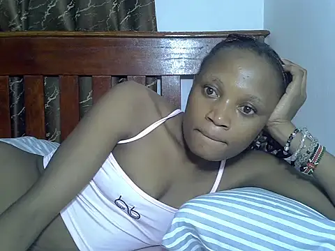 SpicyPetite online show from February 23, 2026, 5:10 pm