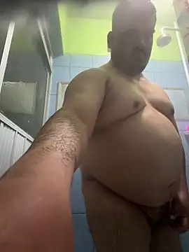 Snapshot of ThickD619 chatting on December 18, 2025, 5:13 am ThickD619 online show from December 18, 2025, 5:13 am