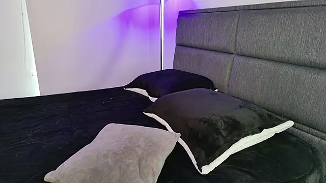 lady ni  online show from January 8, 2026, 1:46 pm