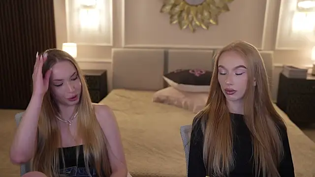 Linda054 online show from September 10, 2025, 12:10 am