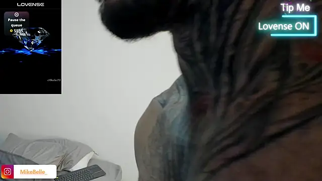 mike belle online show from November 14, 2025, 11:35 pm