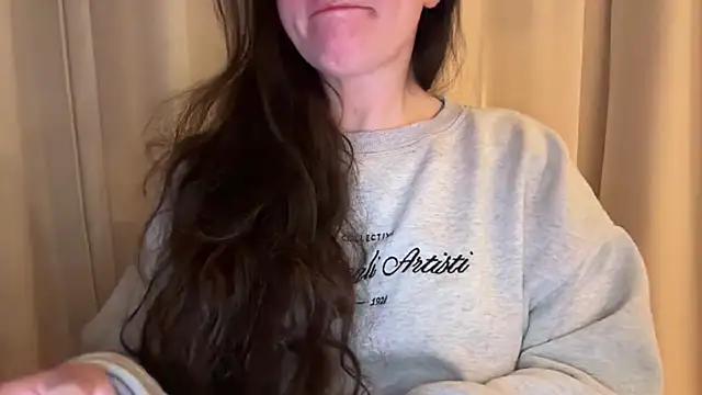 Snapshot of Sandysecret chatting on January 15, 2026, 9:40 pm Sandysecret online show from January 15, 2026, 9:40 pm