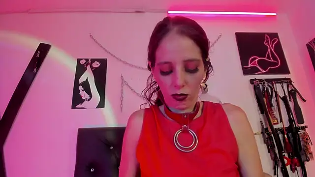 Snapshot of Little_Naughtty chatting on November 15, 2025, 1:58 am Little Naughtty online show from November 15, 2025, 1:58 am