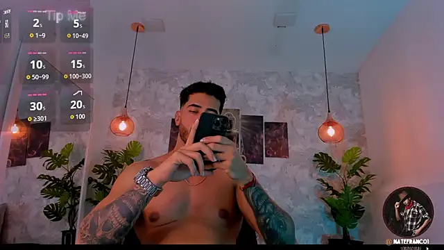 Snapshot of Nate_franco chatting on November 4, 2025, 6:45 am Nate franco online show from November 4, 2025, 6:45 am