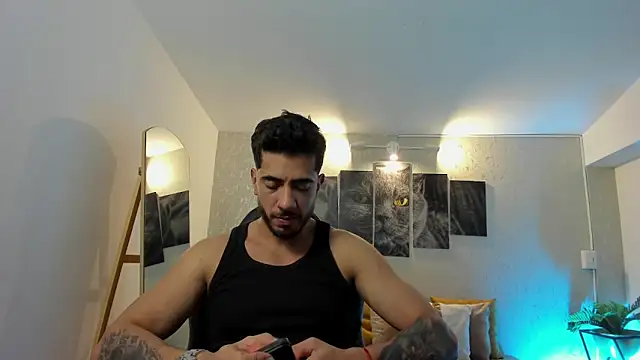 Snapshot of Nate_franco chatting on November 20, 2025, 4:12 am Nate franco online show from November 20, 2025, 4:12 am