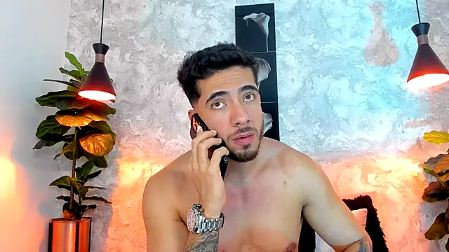 Snapshot of Nate_franco chatting on November 27, 2025, 9:50 pm Nate franco online show from November 27, 2025, 9:50 pm