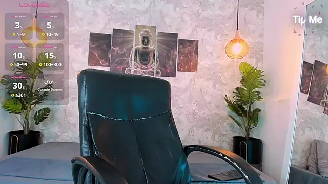 Snapshot of Nate_franco chatting on December 5, 2025, 3:37 am Nate franco online show from December 5, 2025, 3:37 am