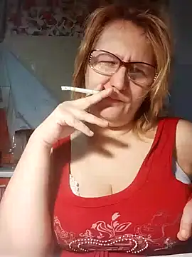 Forest-Lady online show from December 4, 2025, 7:06 am