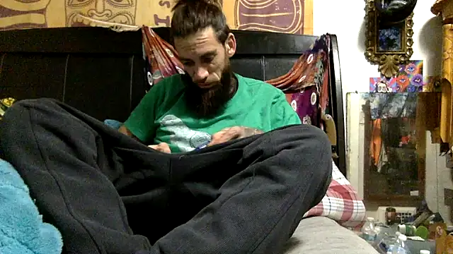 Snapshot of Robriguezxxx chatting on December 25, 2024, 5:26 am Robriguezxxx online show from December 25, 2024, 5:26 am