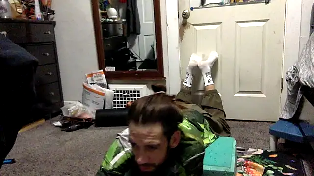 Snapshot of Robriguezxxx chatting on January 16, 2025, 12:02 am Robriguezxxx online show from January 16, 2025, 12:02 am