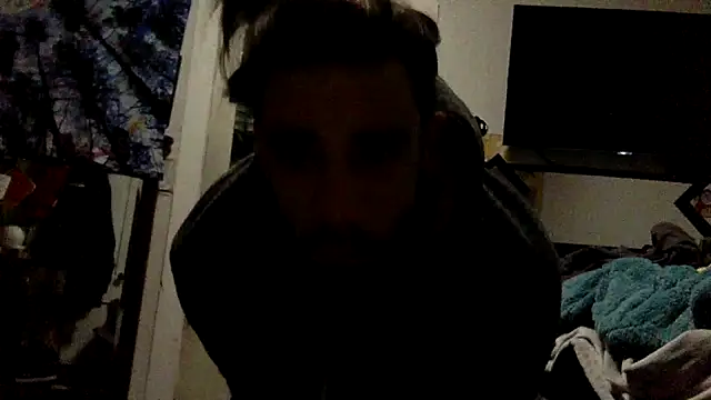 Snapshot of Robriguezxxx chatting on January 17, 2025, 4:06 am Robriguezxxx online show from January 17, 2025, 4:06 am