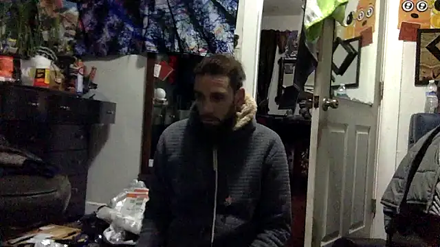 Snapshot of Robriguezxxx chatting on January 20, 2025, 5:26 am Robriguezxxx online show from January 20, 2025, 5:26 am