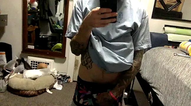 Snapshot of Robriguezxxx chatting on January 23, 2025, 6:17 am Robriguezxxx online show from January 23, 2025, 6:17 am