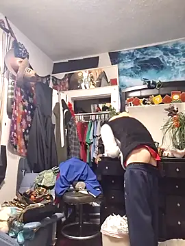 Snapshot of Robriguezxxx chatting on February 5, 2025, 7:53 pm Robriguezxxx online show from February 5, 2025, 7:53 pm