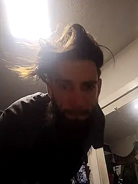 Snapshot of Robriguezxxx chatting on February 25, 2025, 8:25 am Robriguezxxx online show from February 25, 2025, 8:25 am