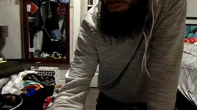 Snapshot of Robriguezxxx chatting on March 9, 2025, 5:00 am Robriguezxxx online show from March 9, 2025, 5:00 am