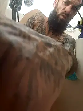 Snapshot of Robriguezxxx chatting on March 16, 2025, 1:38 am Robriguezxxx online show from March 16, 2025, 1:38 am