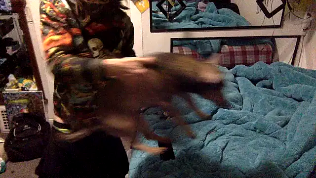 Snapshot of Robriguezxxx chatting on March 17, 2025, 7:46 am Robriguezxxx online show from March 17, 2025, 7:46 am