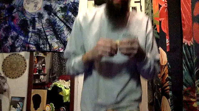 Snapshot of Robriguezxxx chatting on November 29, 2025, 6:05 am Robriguezxxx online show from November 29, 2025, 6:05 am