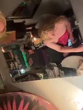 Snapshot of ditchwater chatting on February 5, 2026, 7:57 am ditchwater online show from February 5, 2026, 7:57 am