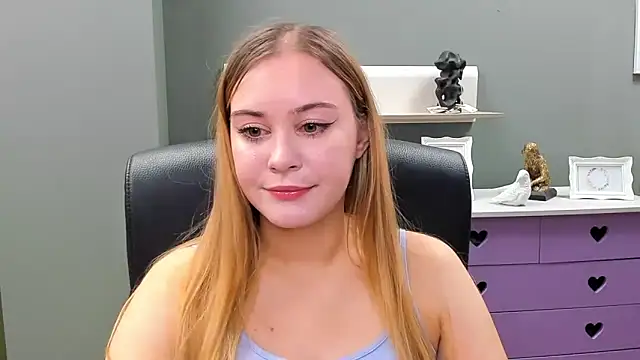 kitty valeria online show from February 2, 2025, 7:41 am