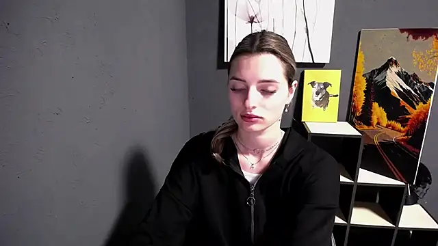 Snapshot of lady_olivia_ chatting on May 27, 2026, 4:37 pm lady olivia online show from May 27, 2026, 4:37 pm