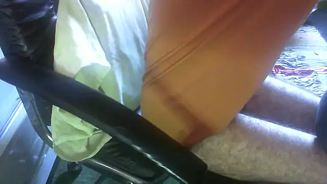 Snapshot of Carte1921 chatting on March 8, 2026, 12:20 pm Carte1921 online show from March 8, 2026, 12:20 pm