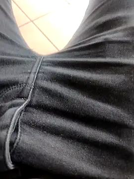 TornadoStorm35 online show from November 7, 2025, 2:39 pm