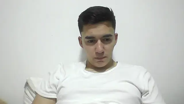 Estebitan vm online show from December 4, 2025, 4:33 am