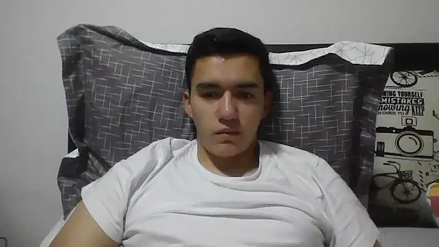 Estebitan vm online show from February 19, 2026, 4:30 am