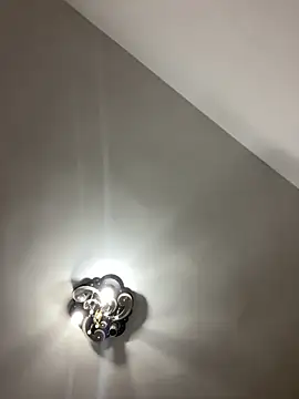 Snapshot of yzabell18 chatting on September 23, 2025, 3:31 am yzabell18 online show from September 23, 2025, 3:31 am