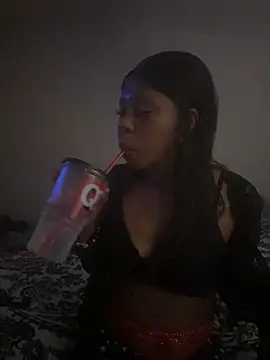 CamGirlLeanna online show from February 6, 2025, 2:11 am