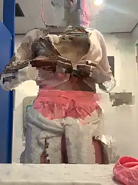 CamGirlLeanna online show from February 13, 2025, 1:19 am