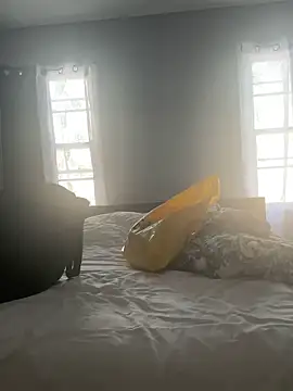 CamGirlLeanna online show from February 13, 2025, 2:31 pm