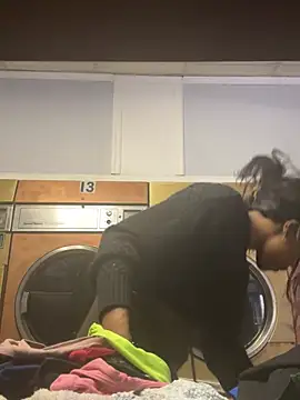 CamGirlLeanna online show from March 4, 2025, 6:50 pm